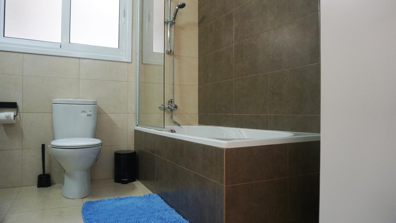Lazuli City Seaview Apartment 34 Larnaca Buitenkant foto