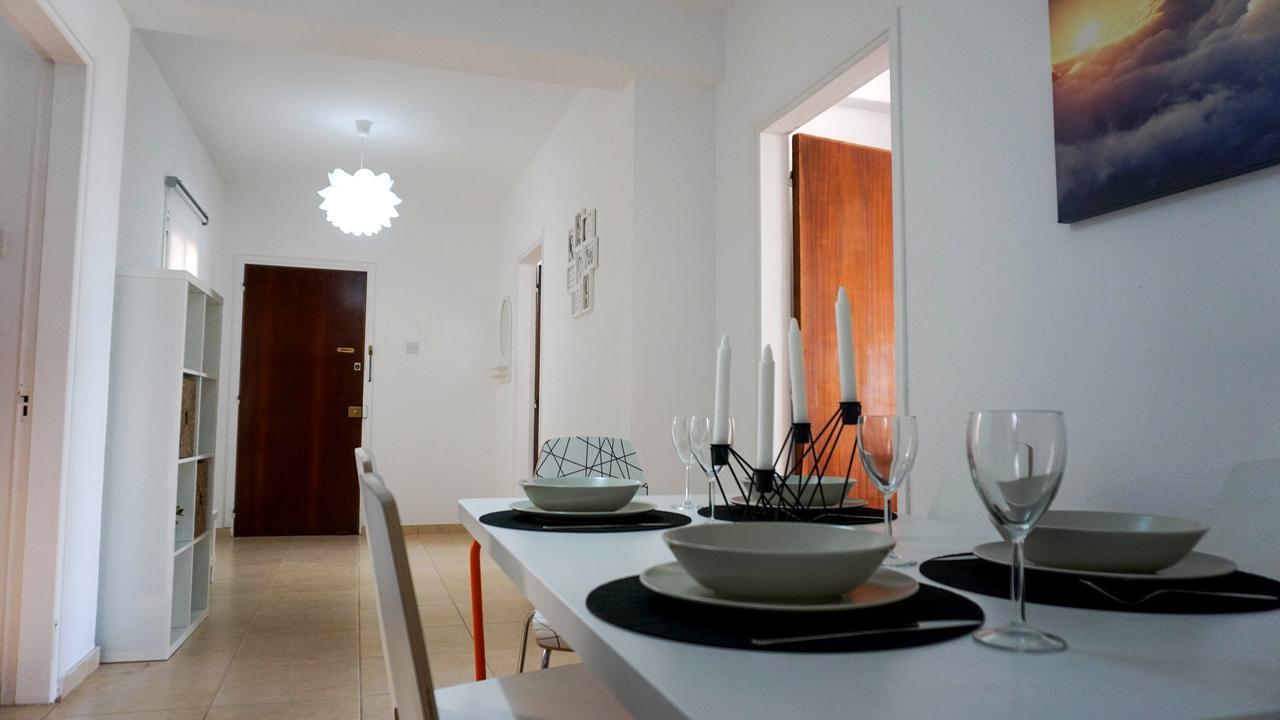Lazuli City Seaview Apartment 34 Larnaca Buitenkant foto
