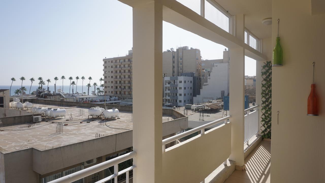 Lazuli City Seaview Apartment 34 Larnaca Buitenkant foto